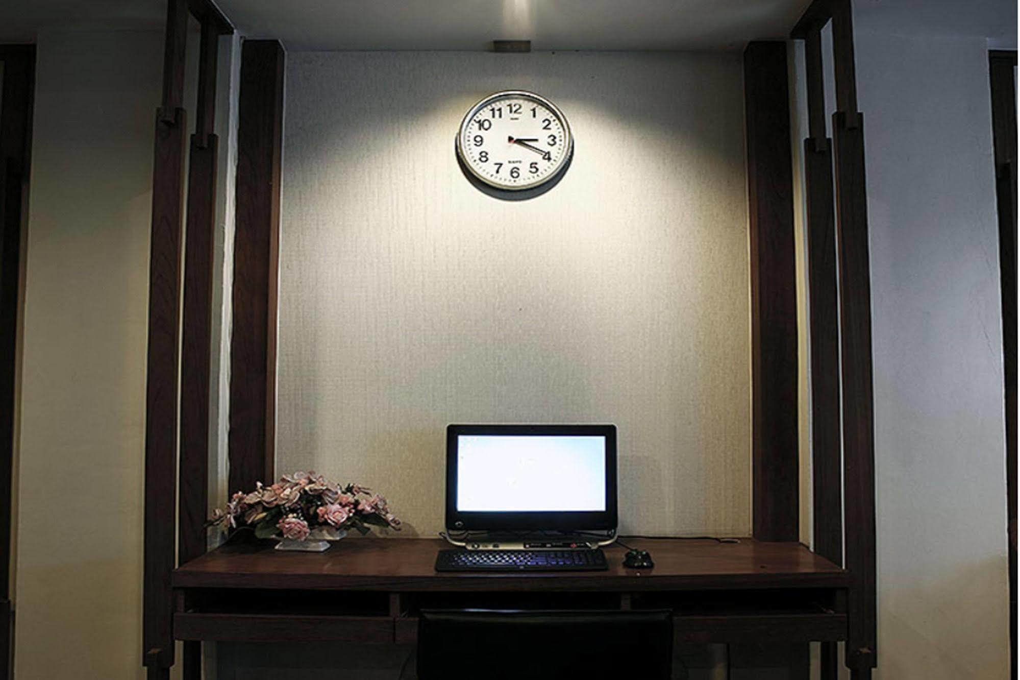 H.Boutique Hotel Pattaya Bagian luar foto